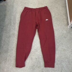 Nike Sweatpants size L (Coral)